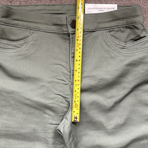 •CHRISTOPHER & BANKS• NWT Women’s High Rise Relaxed Fit Ankle Pant - Picture 4 of 10